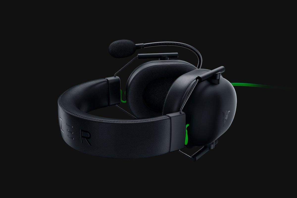 Razer 20 Hz – 20 kHz, 32Ω, 98 dB, -42 dB Microphone, 240g